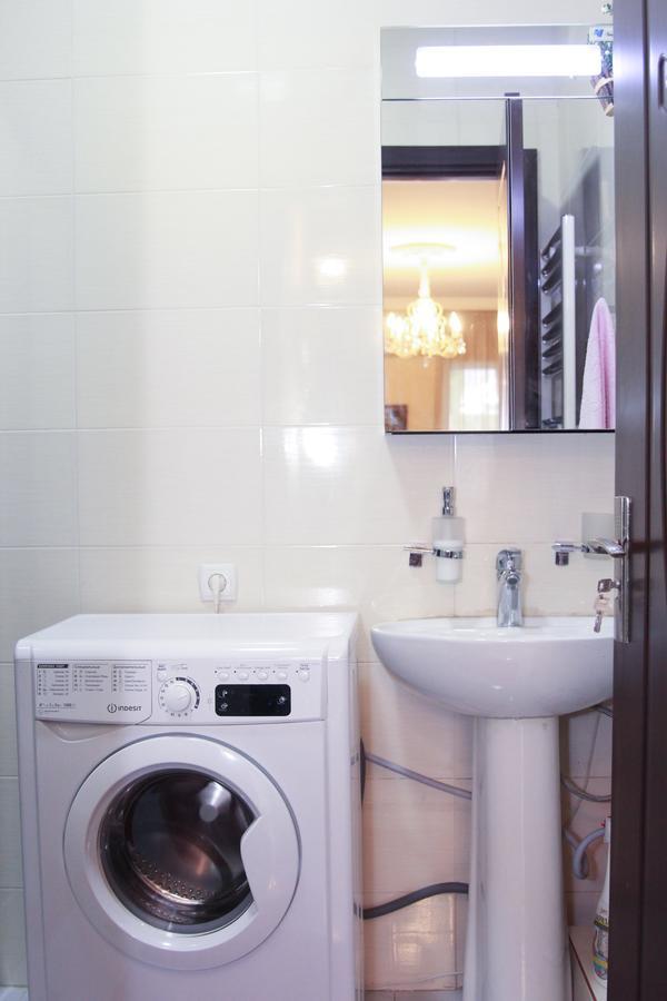 Salounique Lux Apartment Tbilisi ภายนอก รูปภาพ